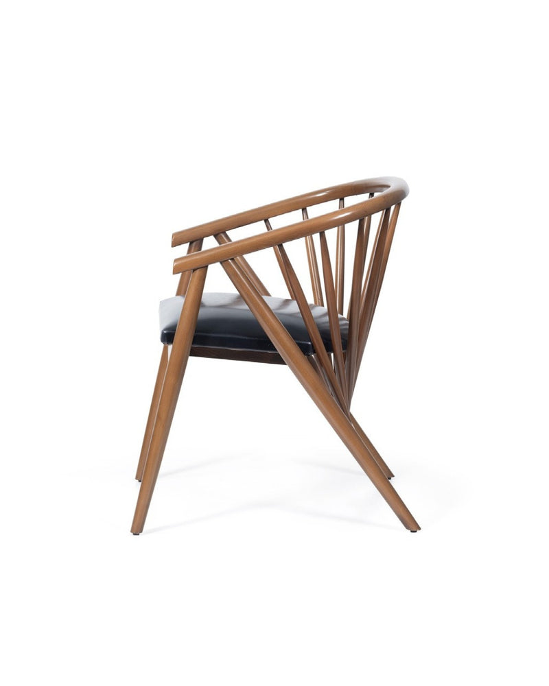 Antiker Holzstuhl im Vintage-Stil – rustikal & stilvoll